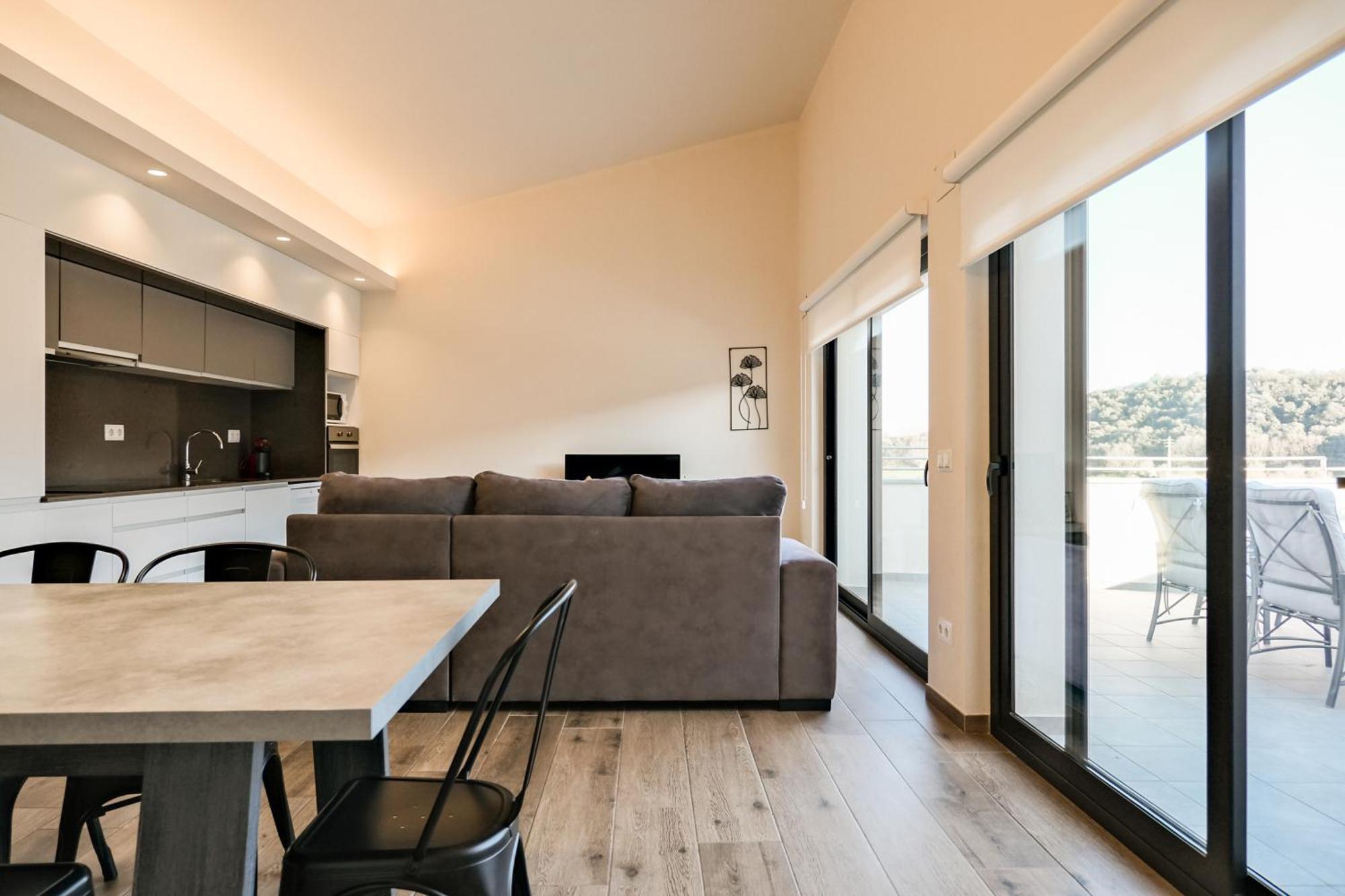 Can Cintet 3 Apartamento Con Terraza En Besalú Eksteriør bilde